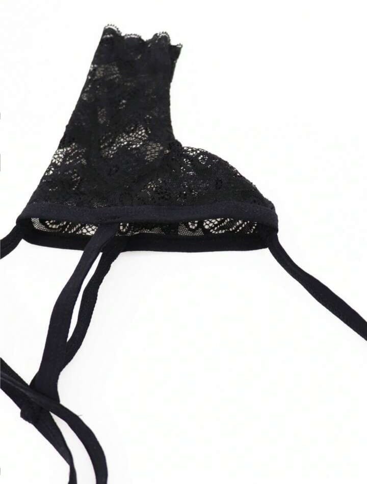 Elegant floral lace men's thong.